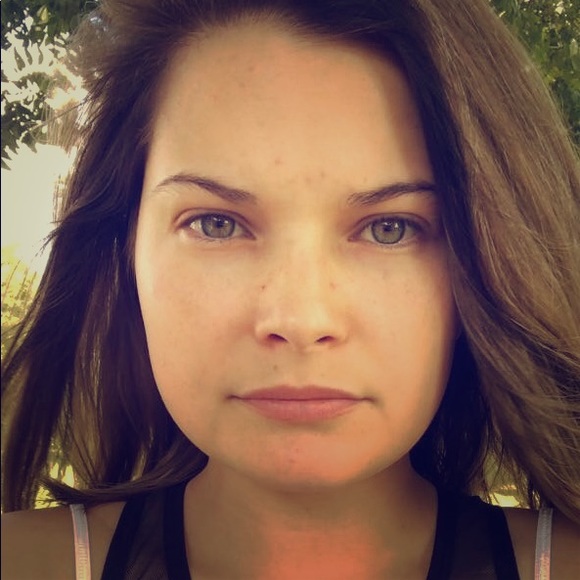 Meet your Posher, Joetta - Picture 1 of 1